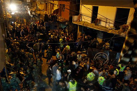 Dos suicidas con bombas causan una masacre en un barrio de Beirut